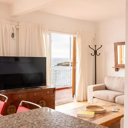 Santa Llucia Apartment Roses