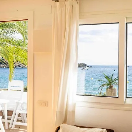Santa Llucia Apartment *